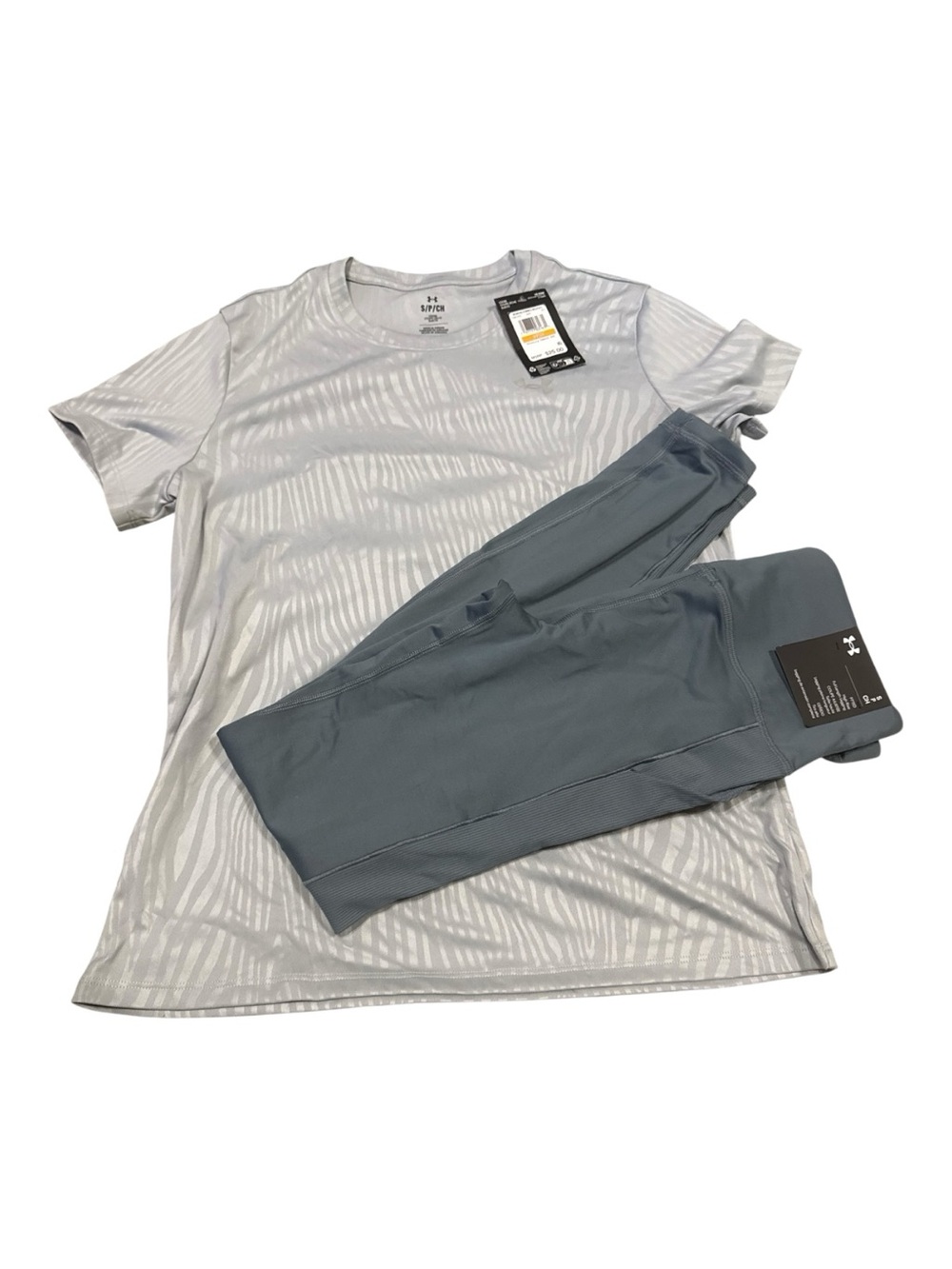 NWT under armour set